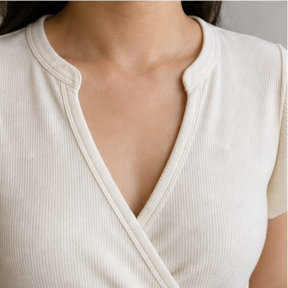 Cream Ruffle Blouse - Picture 4 of 6